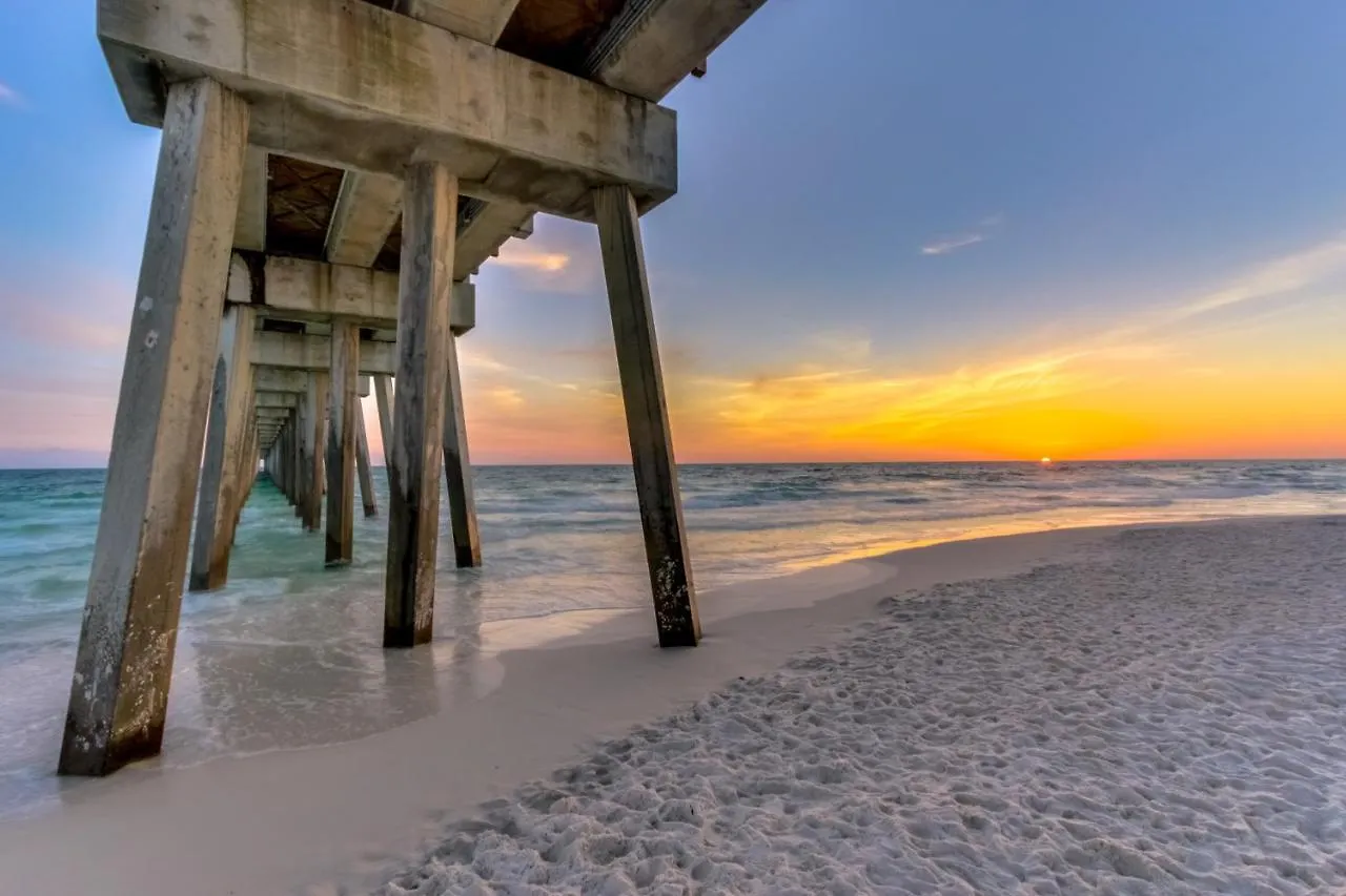 Calypso Resort And Towers E2203 Panama City Beach Hotell
